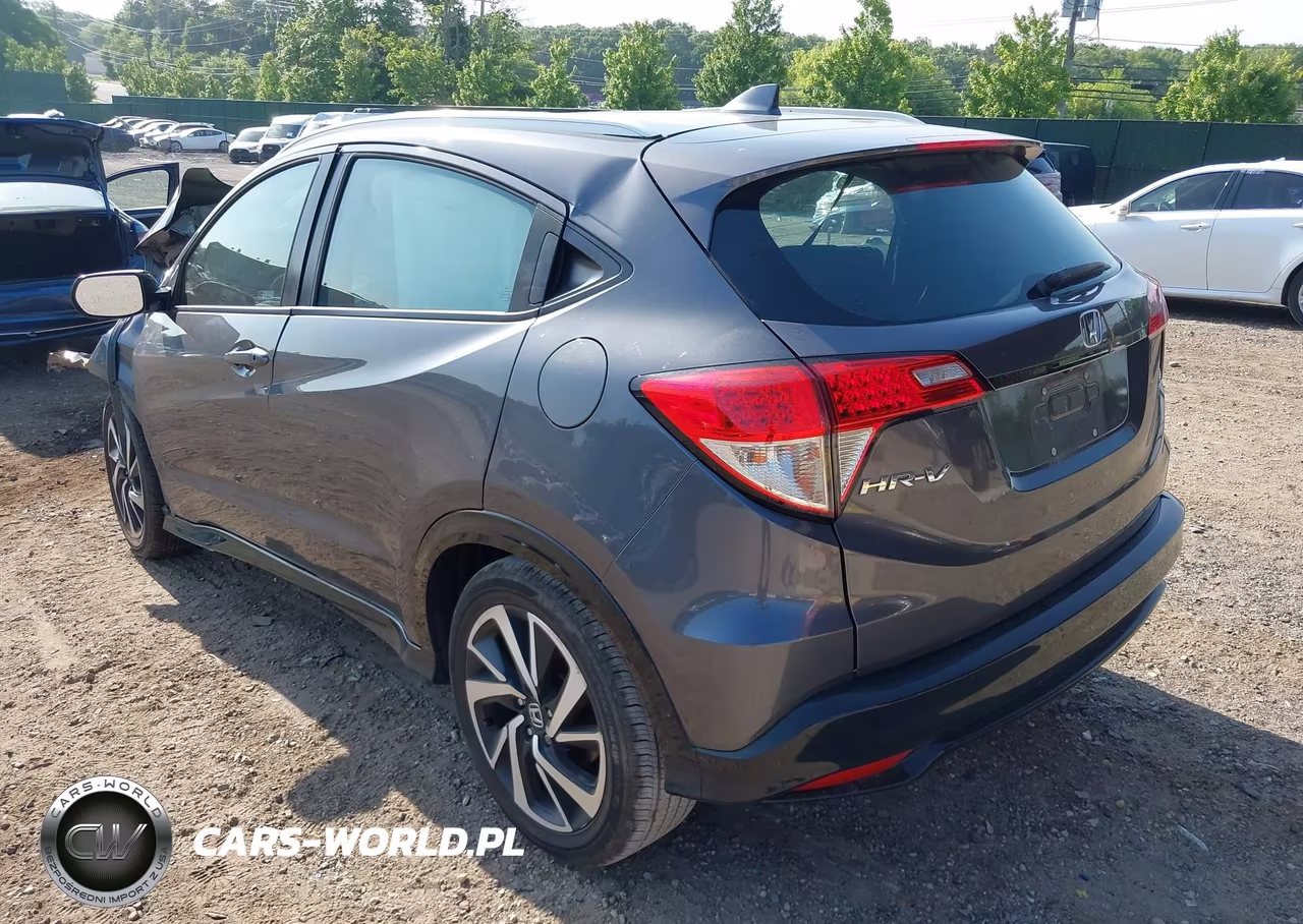 2019 Honda Hr-V Sport VIN:3CZRU6H16KG710248 - 3