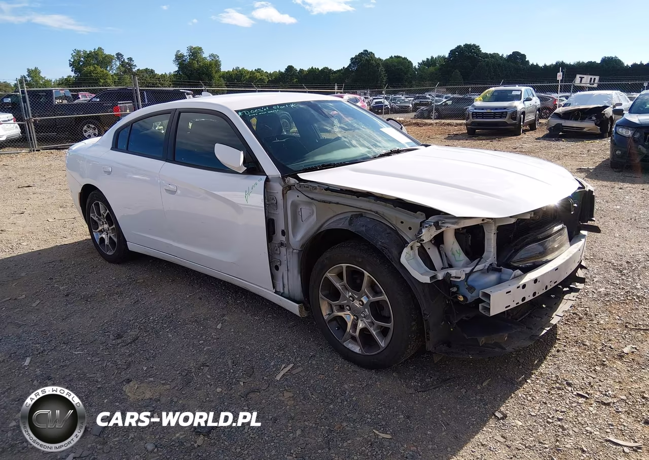 2015 Dodge Charger Sxt – zdjęcie 1 z 17