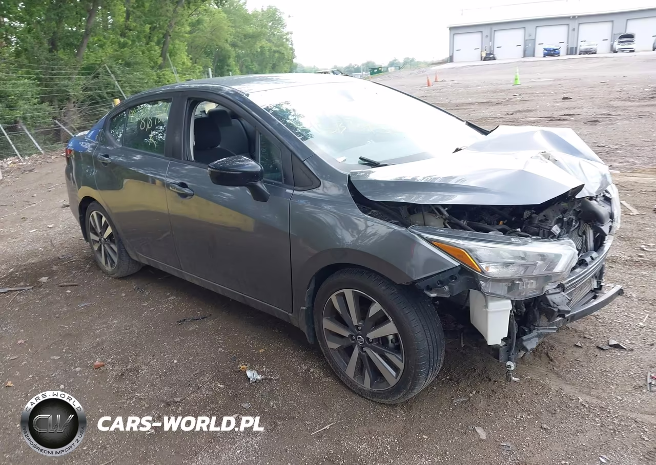 2020 Nissan Versa Sr Xtronic Cvt