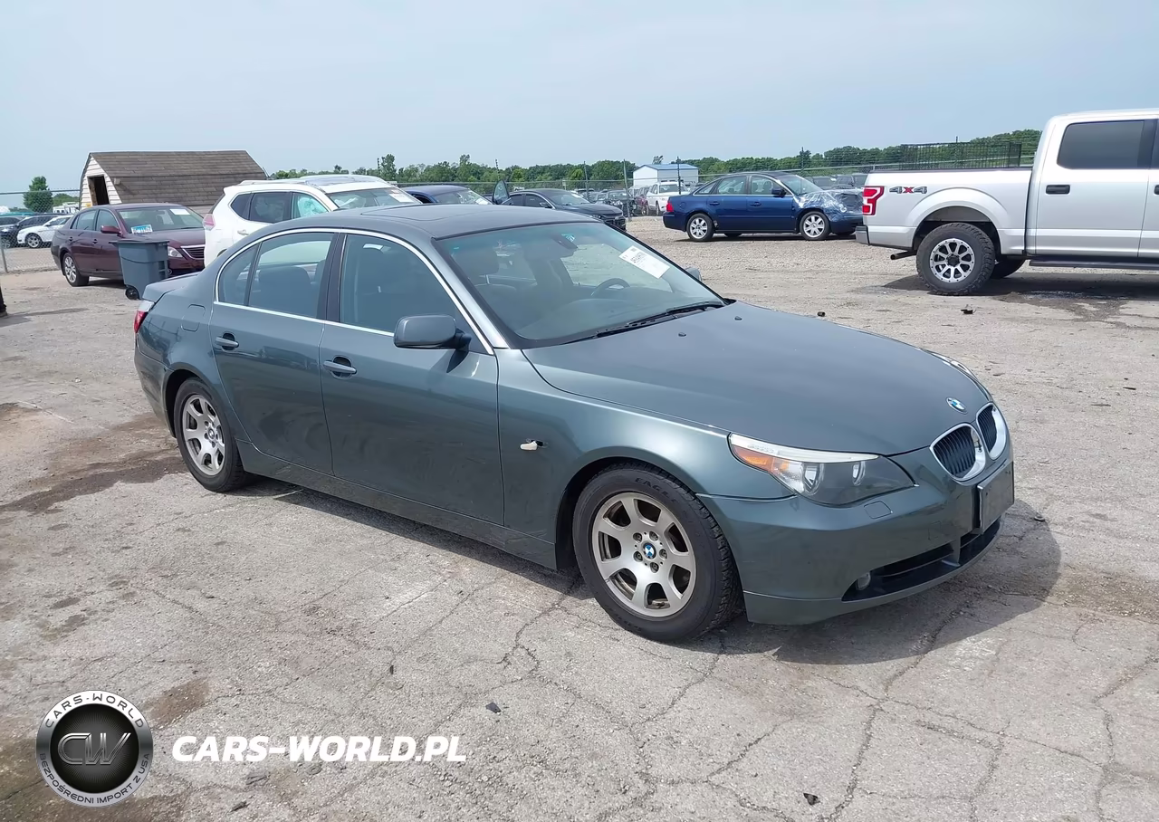 2004 BMW 525I