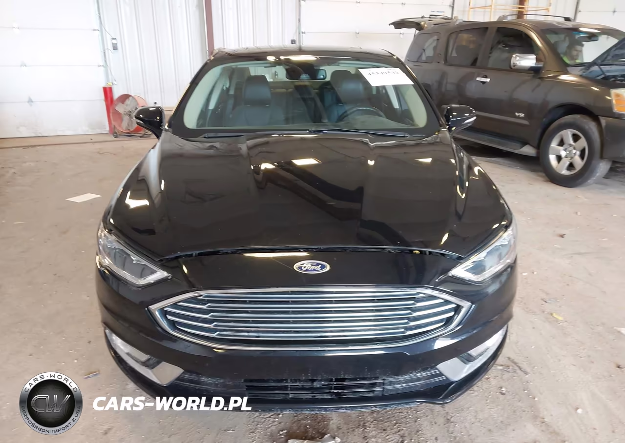 2018 Ford Fusion Energi Titanium VIN:3FA6P0SU0JR259911 - 12