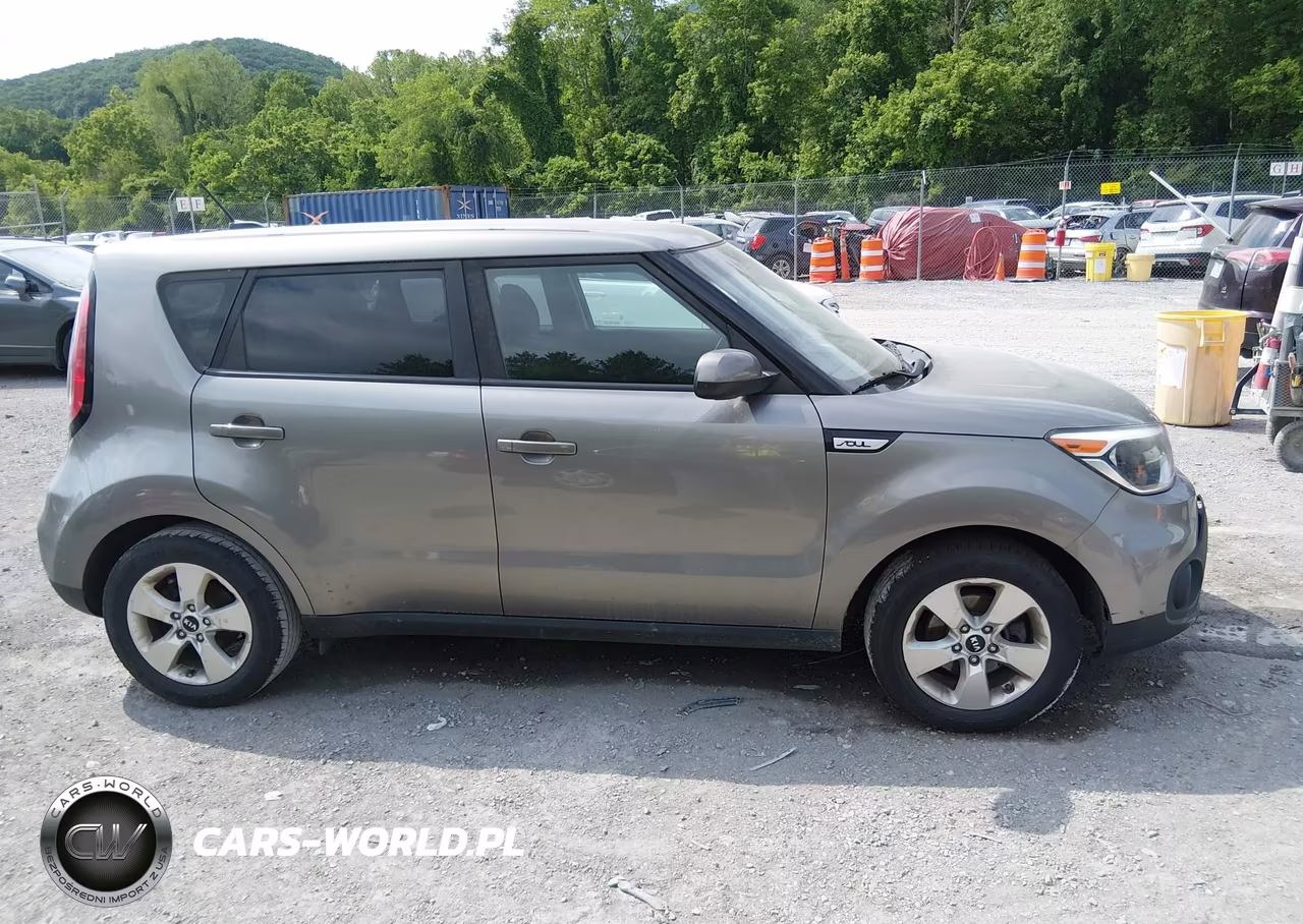 2017 Kia Soul VIN:KNDJN2A28H7494211 - 13