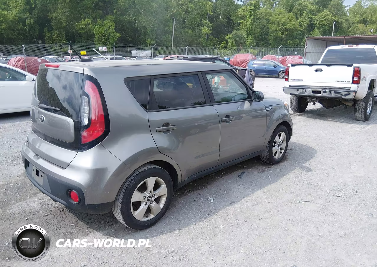2017 Kia Soul VIN:KNDJN2A28H7494211 - 4