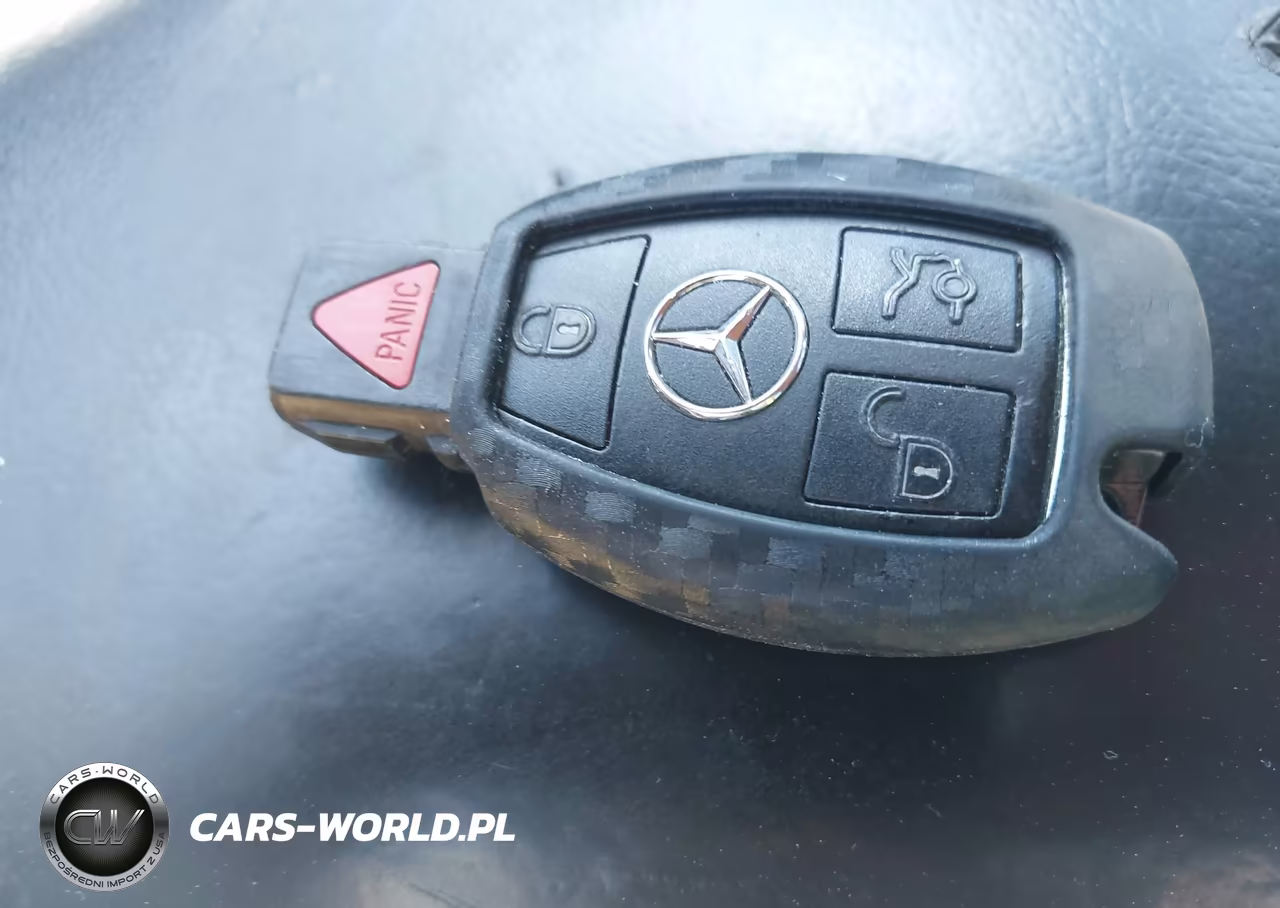 2005 Mercedes-Benz C 230 Kompressor Sport VIN:WDBRF40J55F551310 - 11