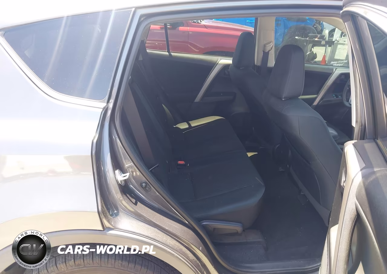 2017 Toyota Rav4 Le VIN:2T3ZFREV0HW313538 - 8