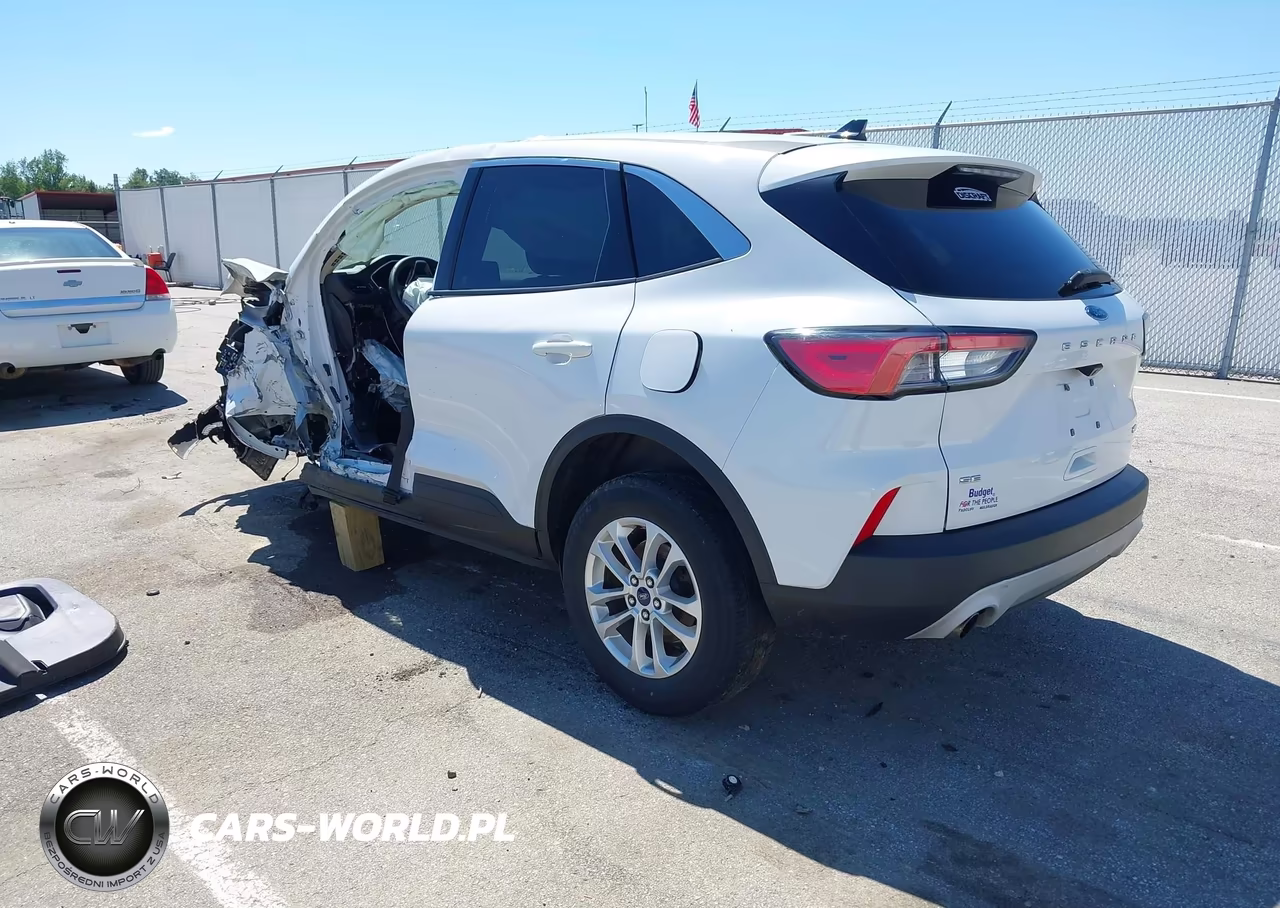 2020 Ford Escape Se VIN:1FMCU0G66LUA39471 - 3