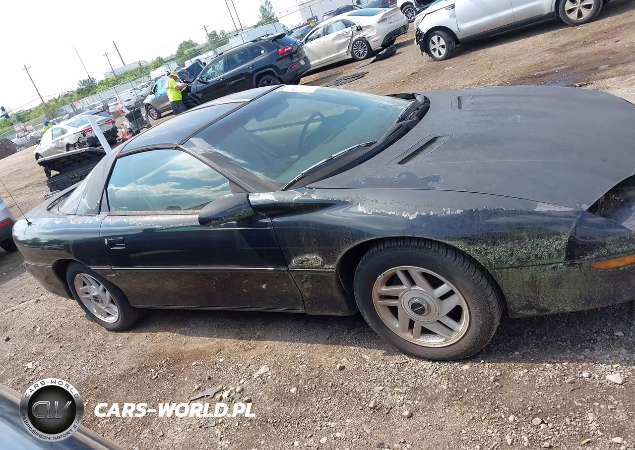 1995 Chevrolet Camaro Z28 VIN:2G1FP22P2S2174061 - 13