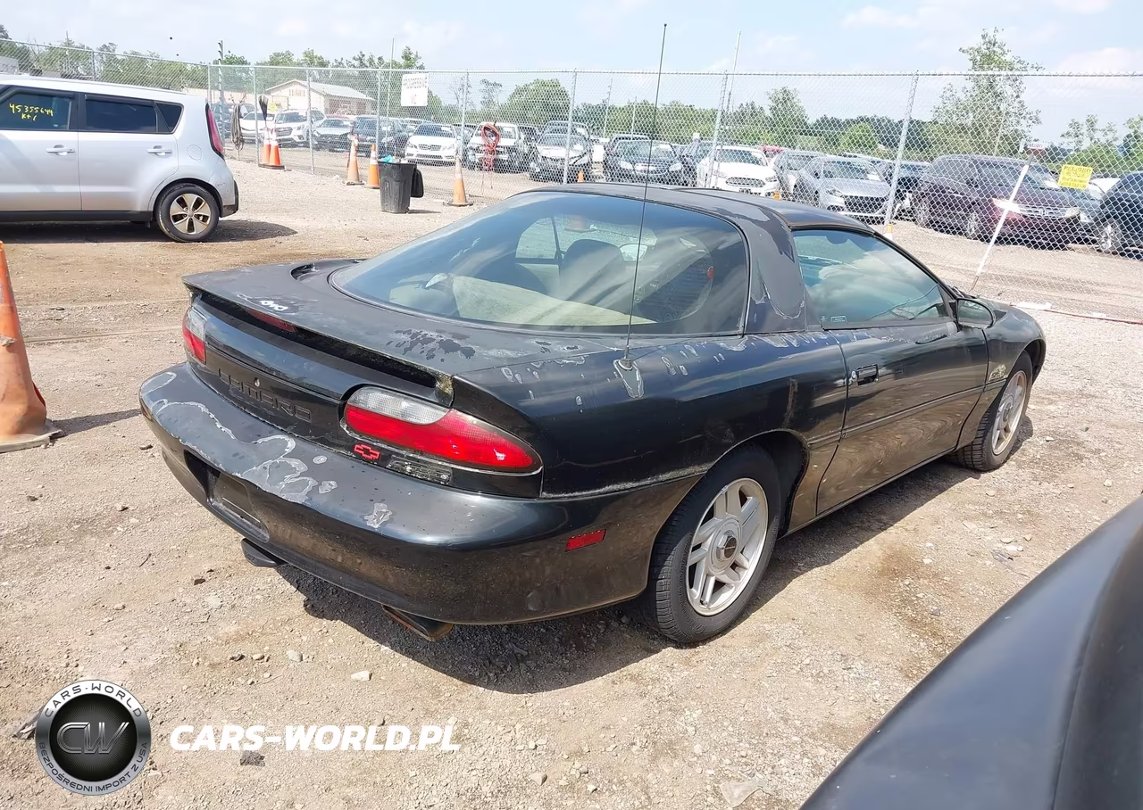 1995 Chevrolet Camaro Z28 VIN:2G1FP22P2S2174061 - 4