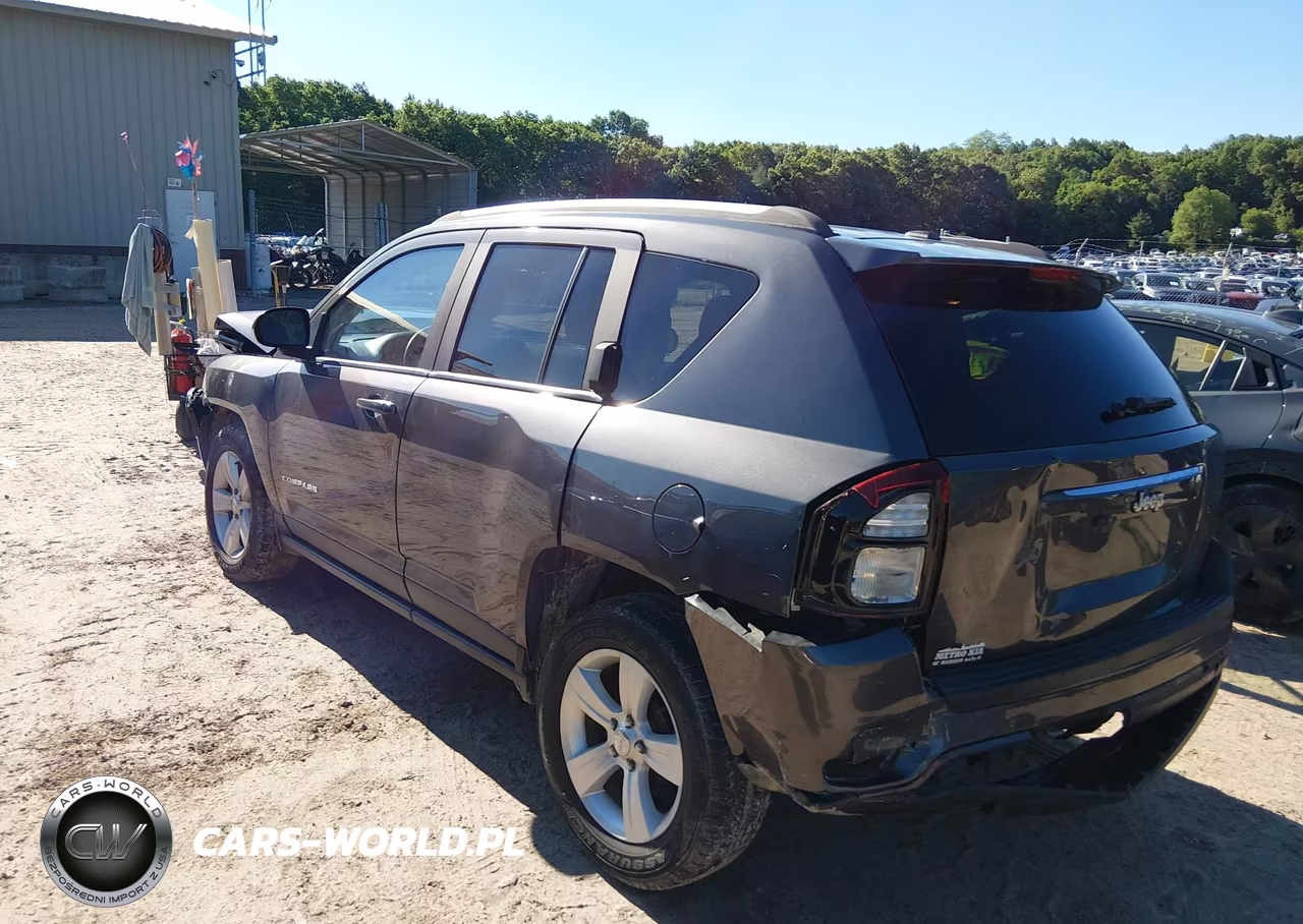 2016 Jeep Compass Sport VIN:1C4NJCBA3GD611248 - 3