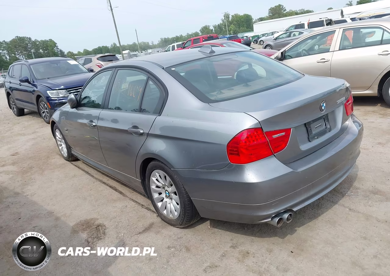 2009 BMW 328I xDrive VIN:WBAPK53579A645908 - 3