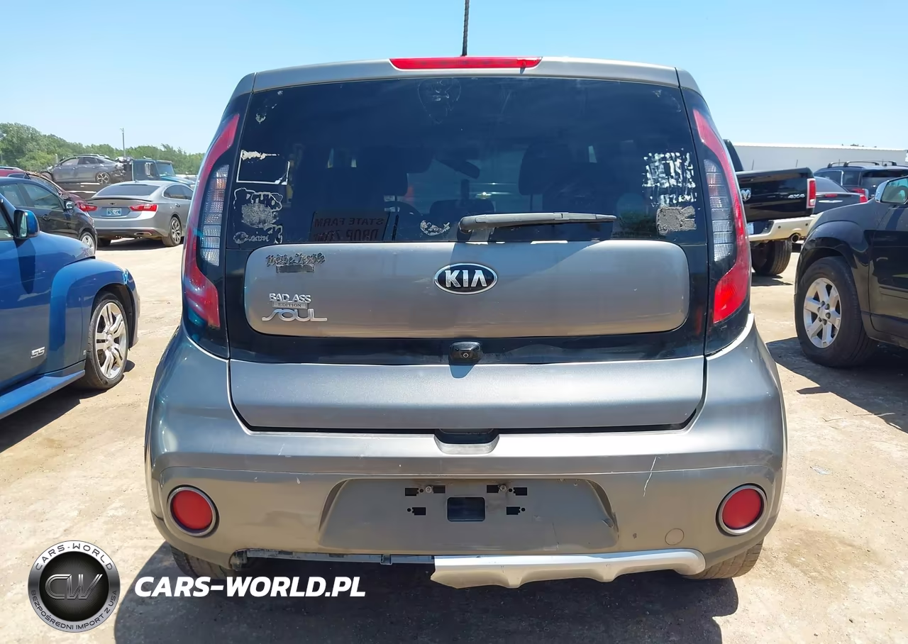 2017 Kia Soul + VIN:KNDJP3A55H7448345 - 17
