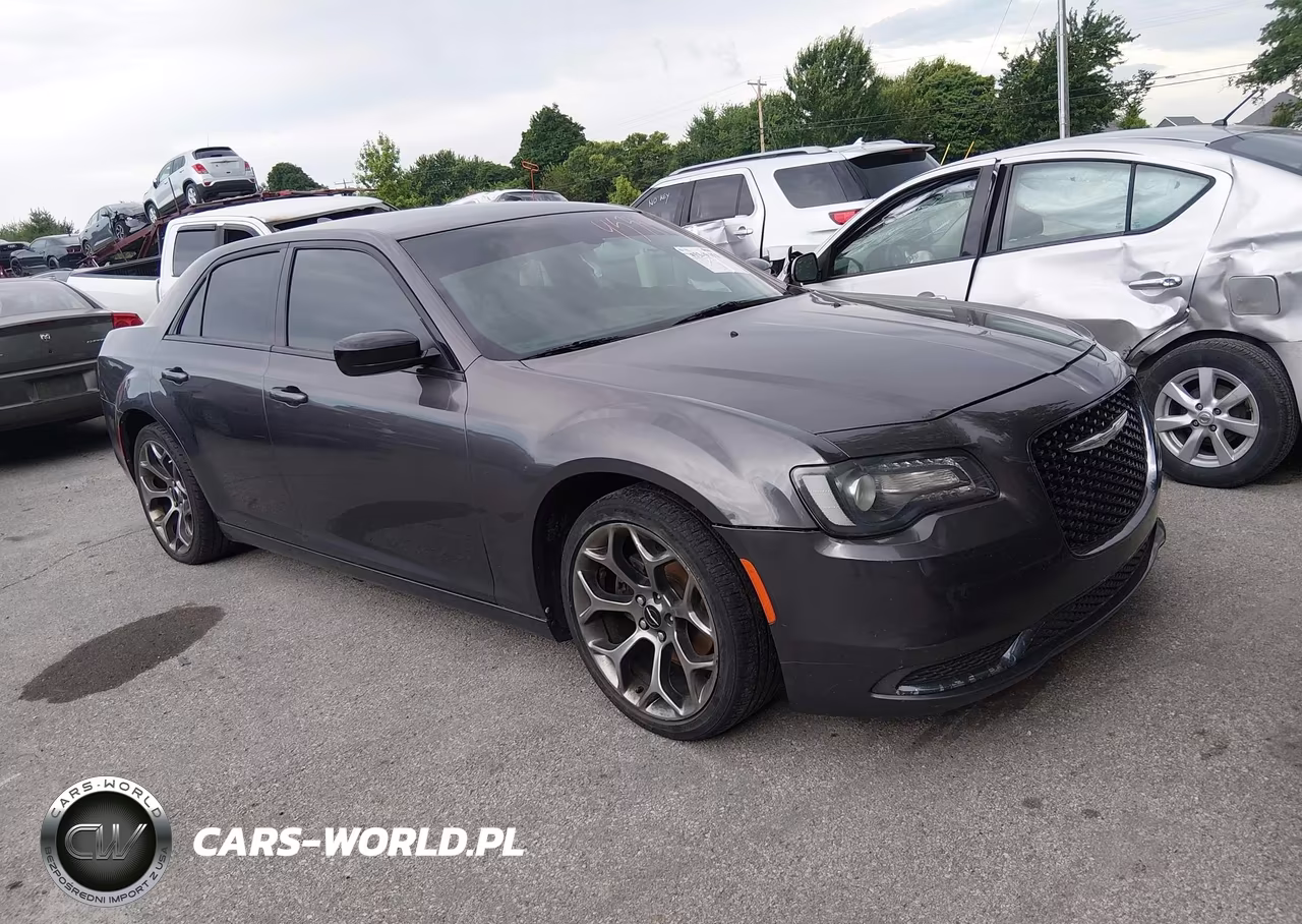 2018 Chrysler 300 Touring
