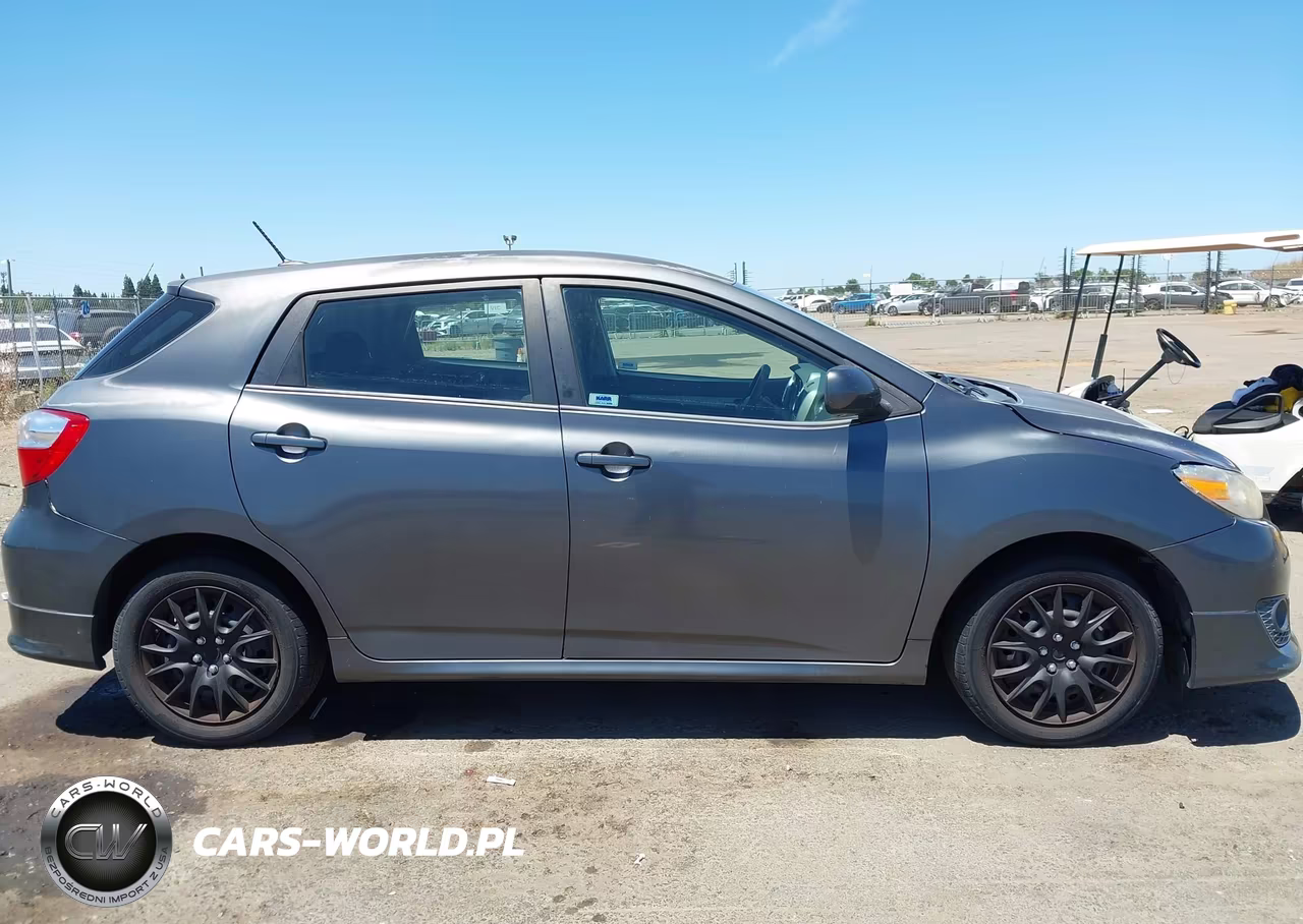 2010 Toyota Matrix VIN:2T1KU4EE2AC273036 - 13