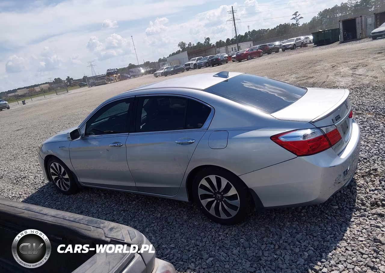 2015 Honda Accord Hybrid Ex-L VIN:1HGCR6F5XFA012590 - 14