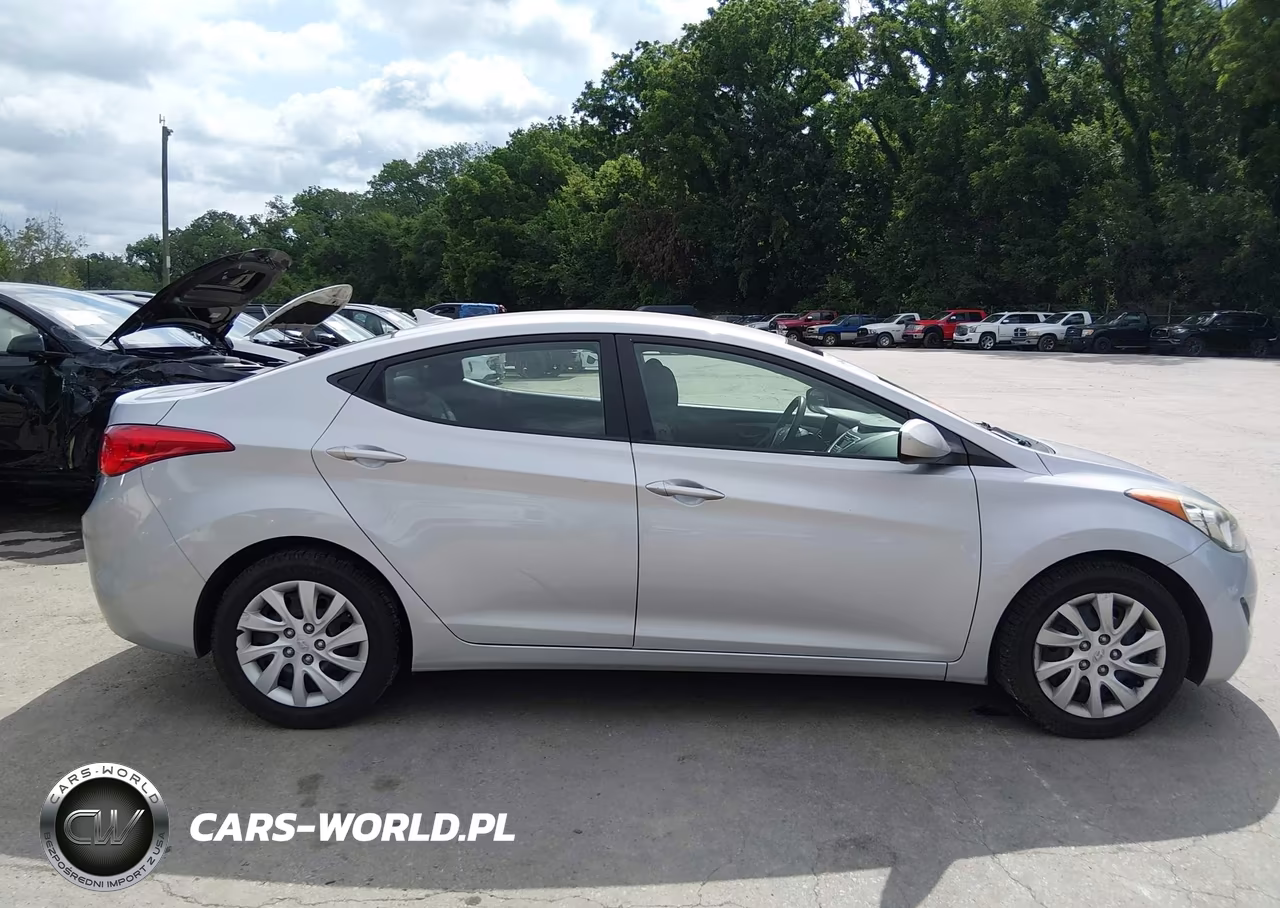 2011 Hyundai Elantra Gls VIN:5NPDH4AEXBH035856 - 13