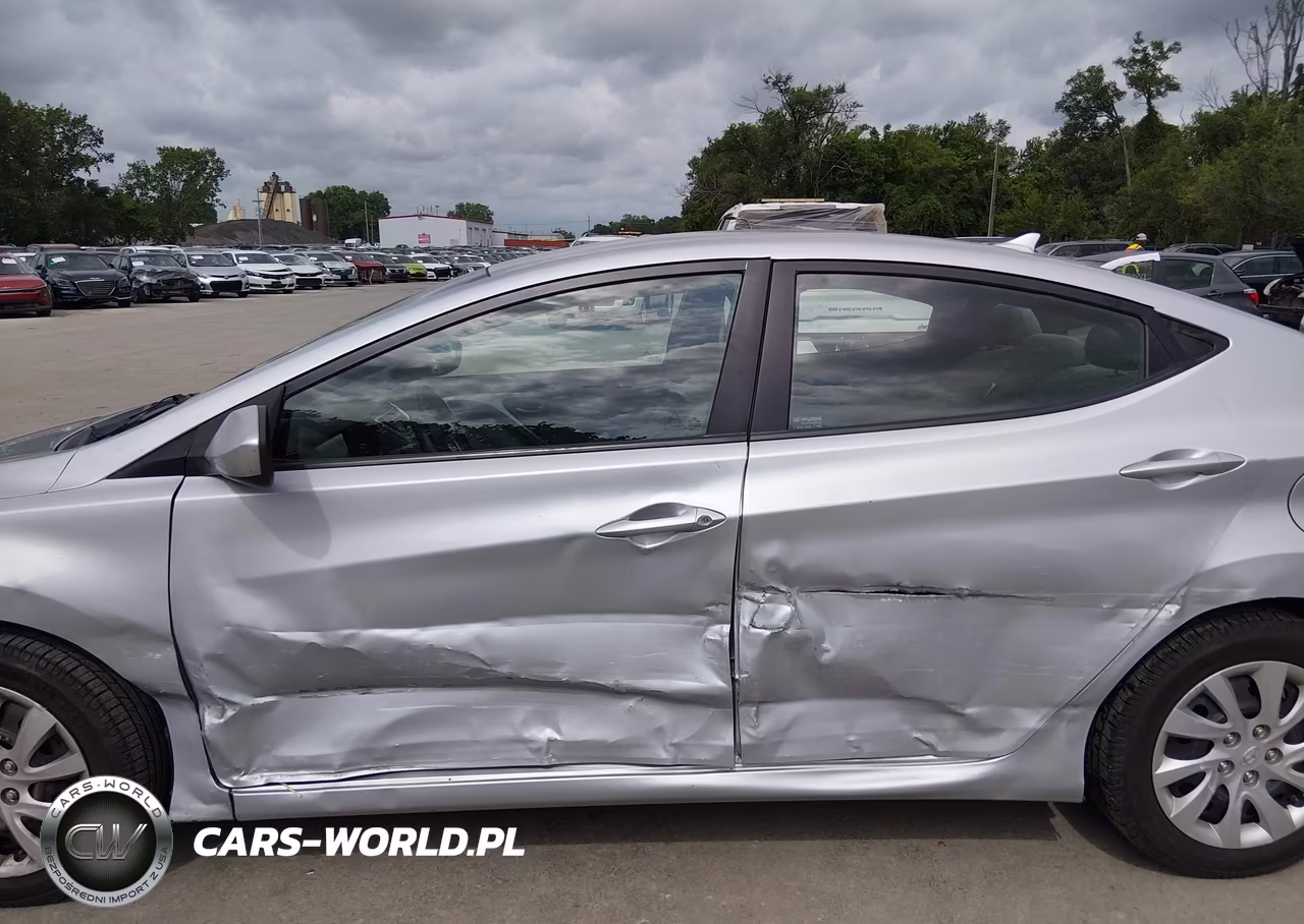 2011 Hyundai Elantra Gls VIN:5NPDH4AEXBH035856 - 6
