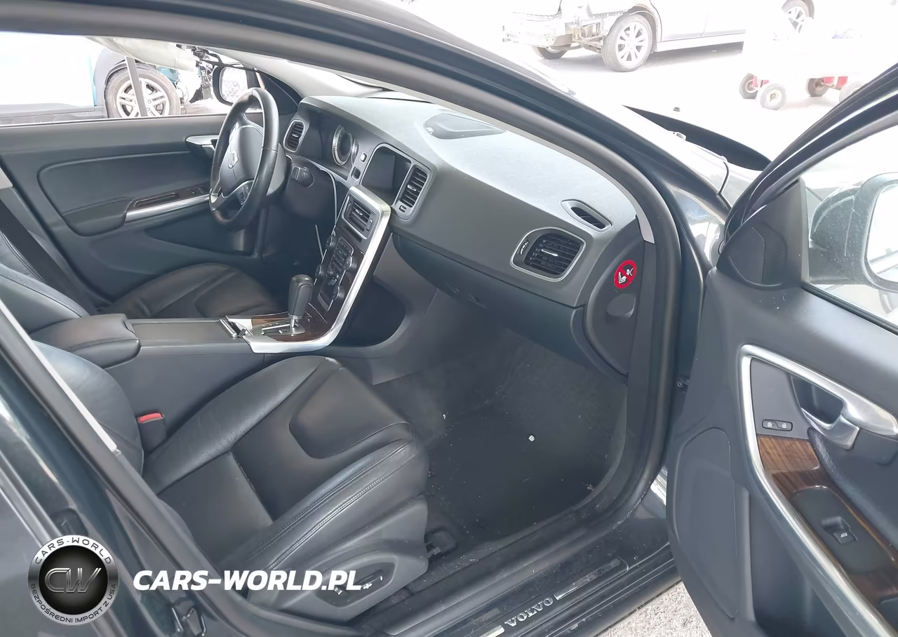 2012 Volvo S60 T5 VIN:YV1622FS4C2038990 - 5