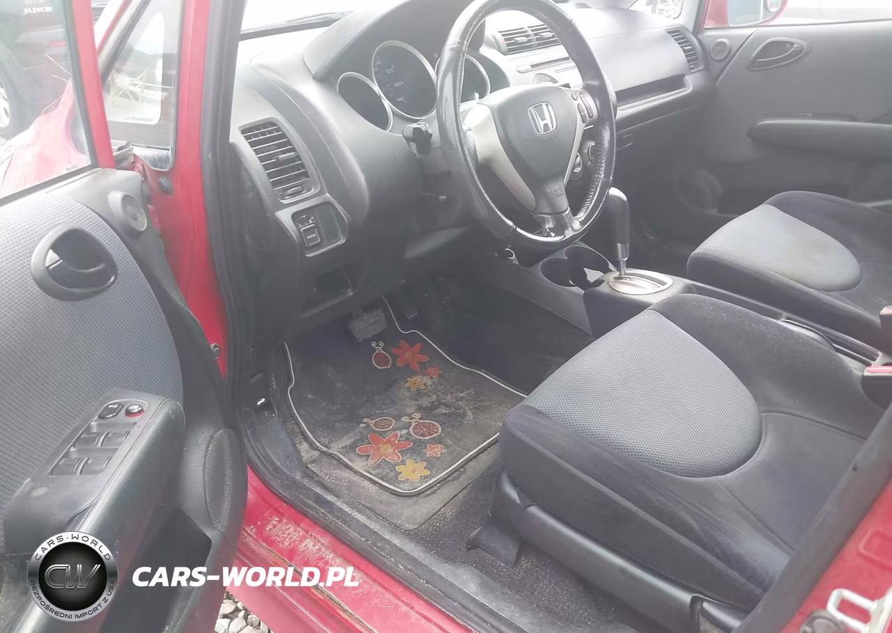 2007 Honda Fit Sport VIN:JHMGD38627S039764 - 5