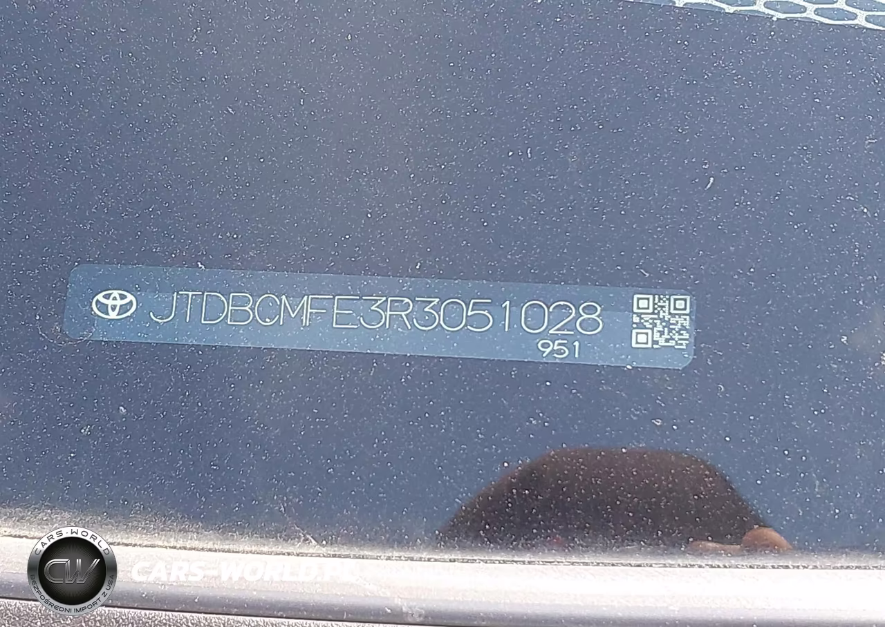 2024 Toyota Corolla Hybrid Le VIN:JTDBCMFE3R3051028 - 9