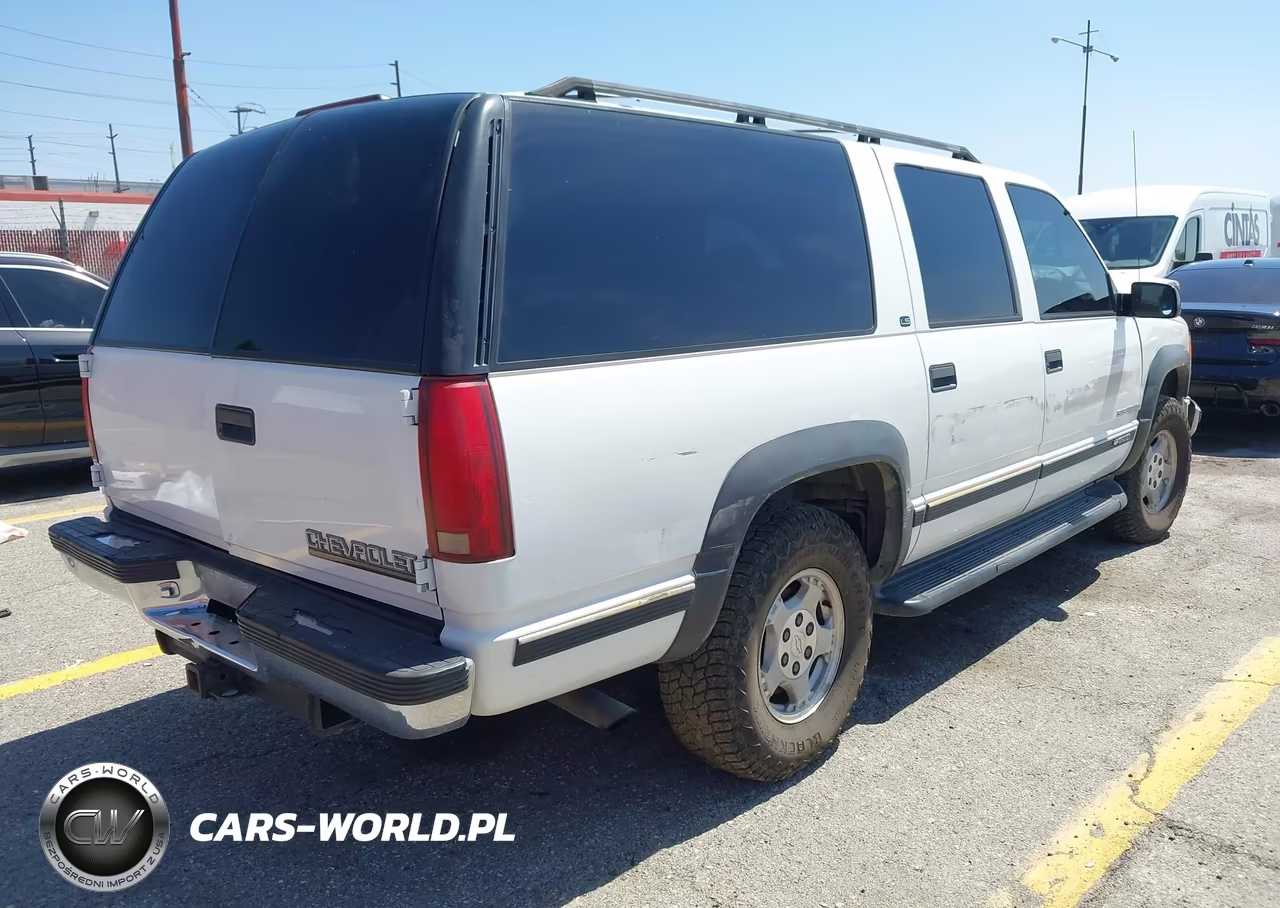 1999 Chevrolet Suburban Lt VIN:3GNFK16R4XG109204 - 4