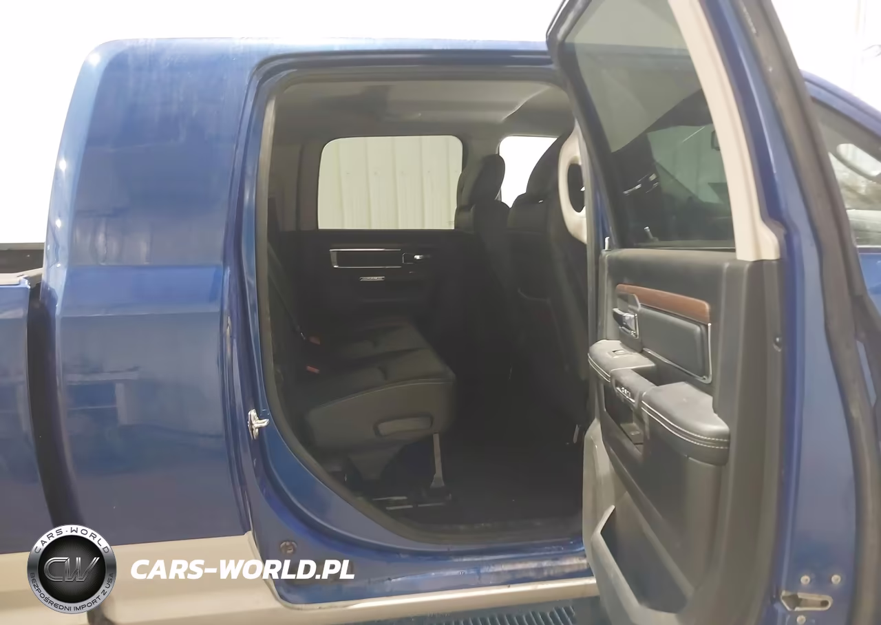 2017 Ram 2500 Laramie 4X4 6'4 Box VIN:3C6UR5NL8HG628636 - 8