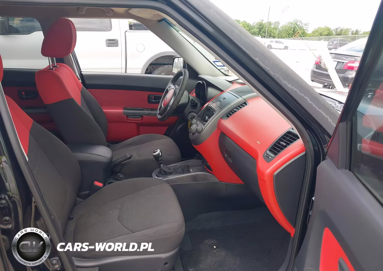 2010 Kia Soul Sport VIN:KNDJT2A29A7079099 - 5
