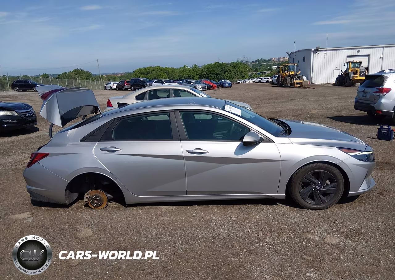 2021 Hyundai Elantra Sel VIN:5NPLM4AG9MH006392 - 13