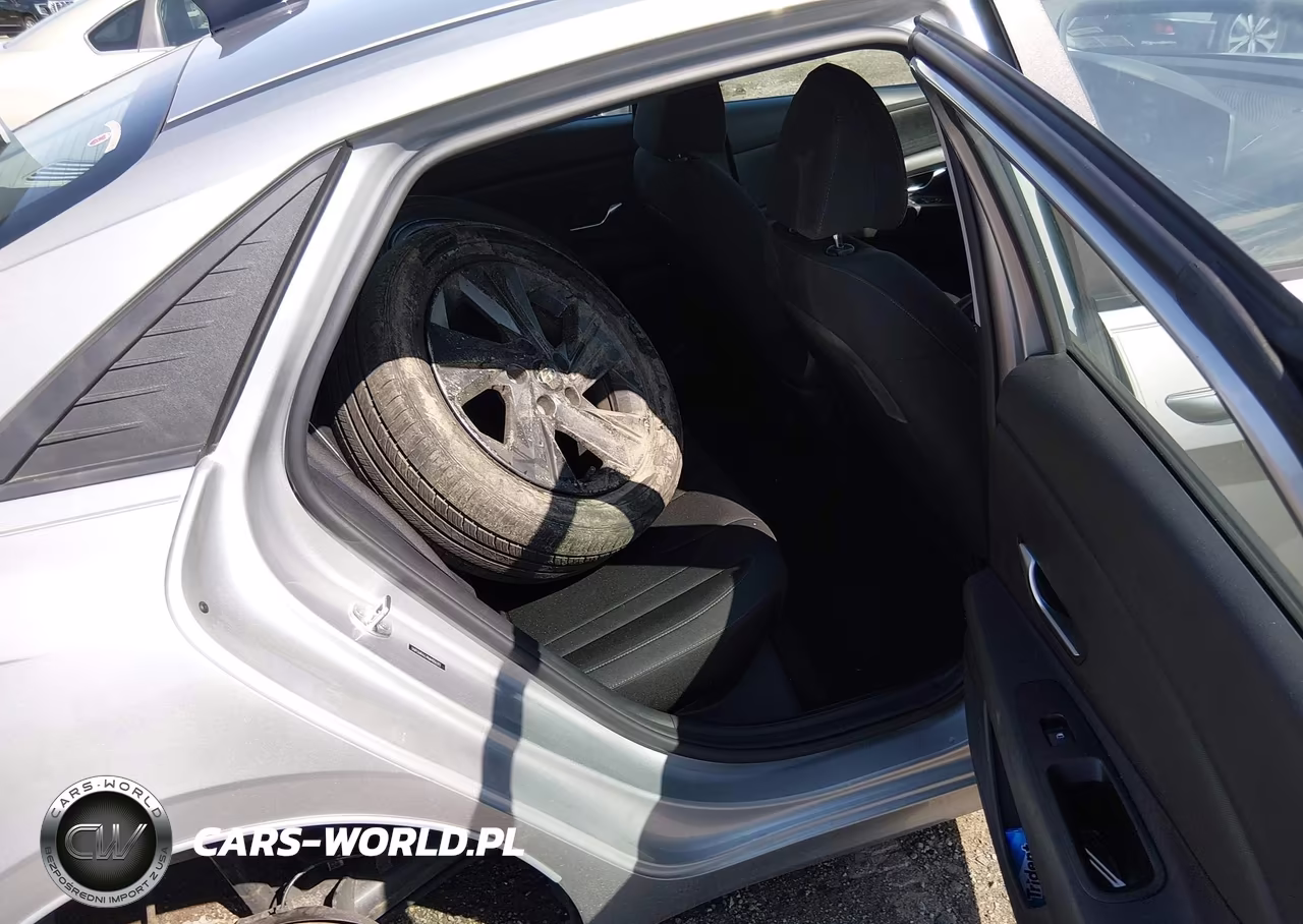 2021 Hyundai Elantra Sel VIN:5NPLM4AG9MH006392 - 8