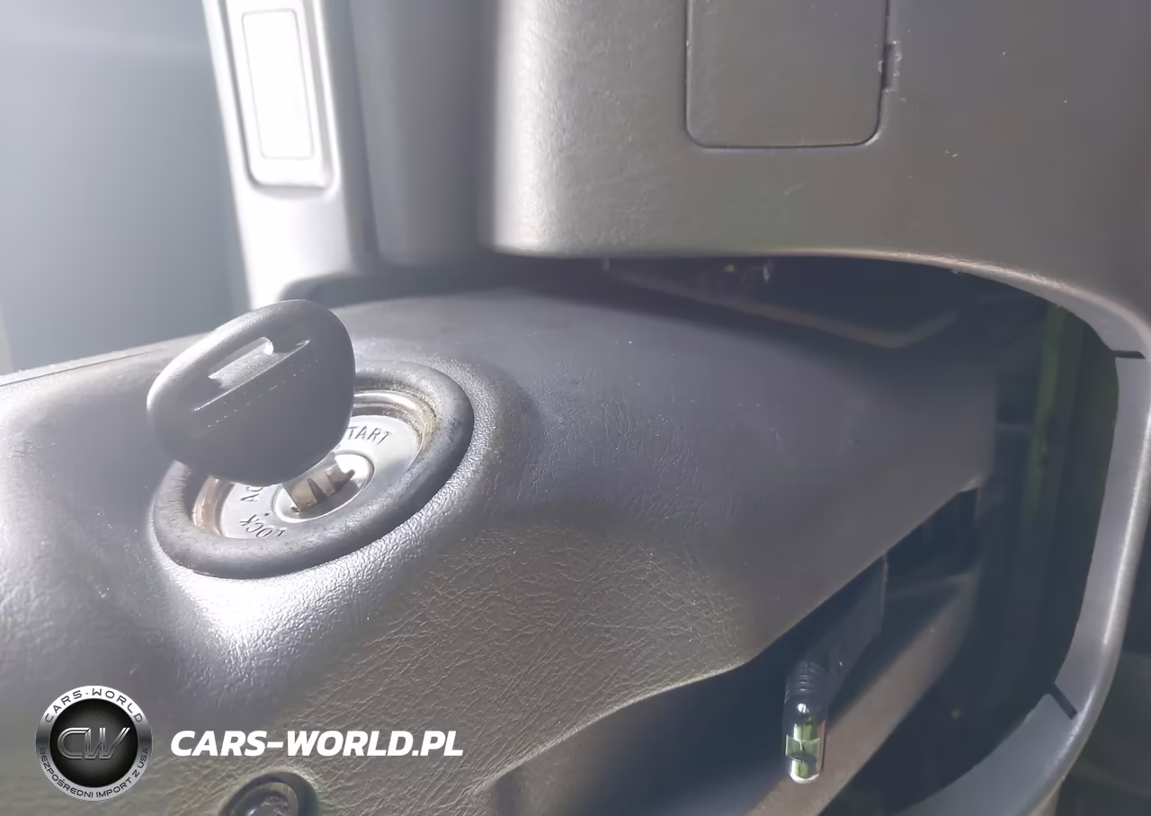 1998 Mitsubishi Montero Sport Ls VIN:JA4LS31P3WP016417 - 11
