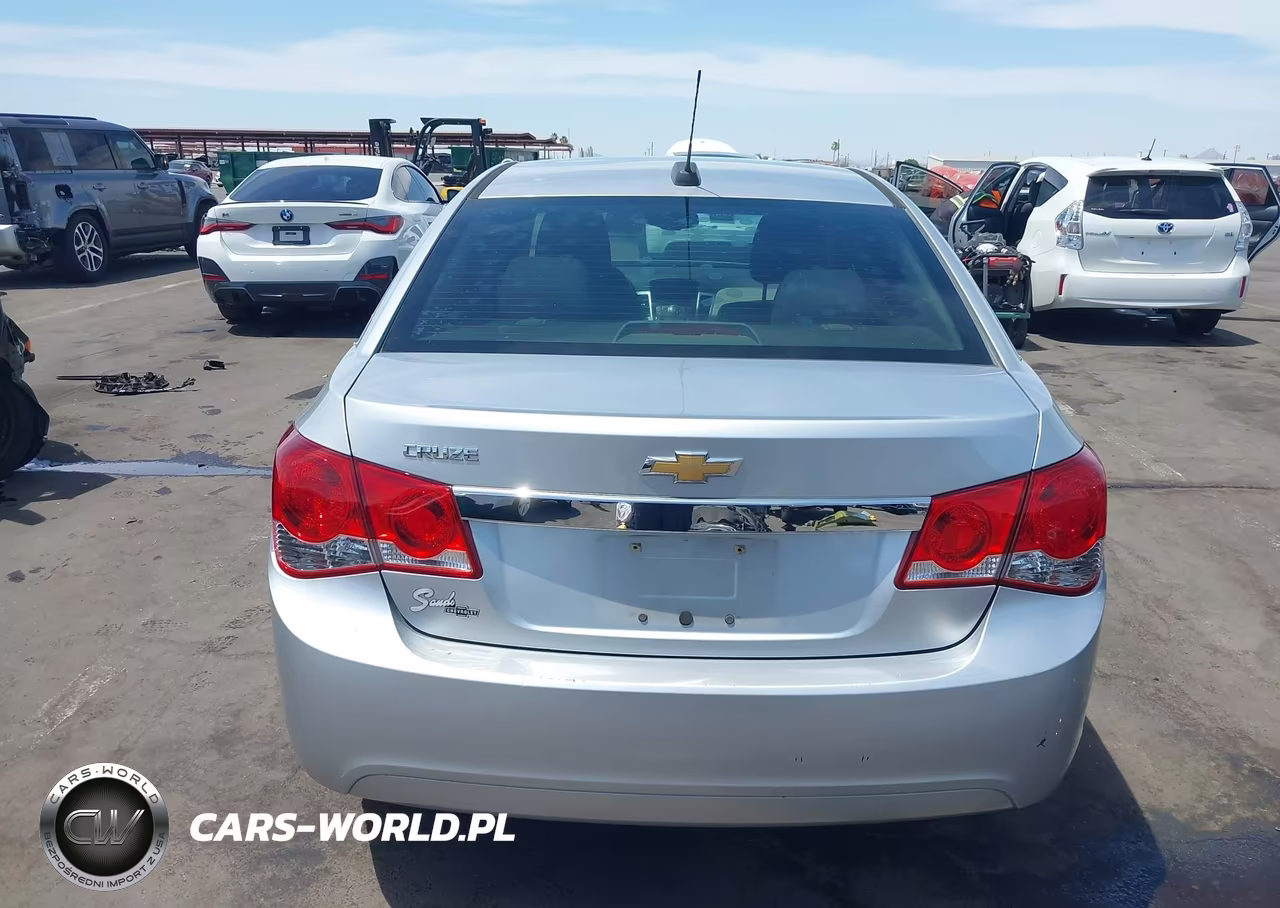 2016 Chevrolet Cruze Limited Ls Auto VIN:1G1PC5SH7G7146590 - 16