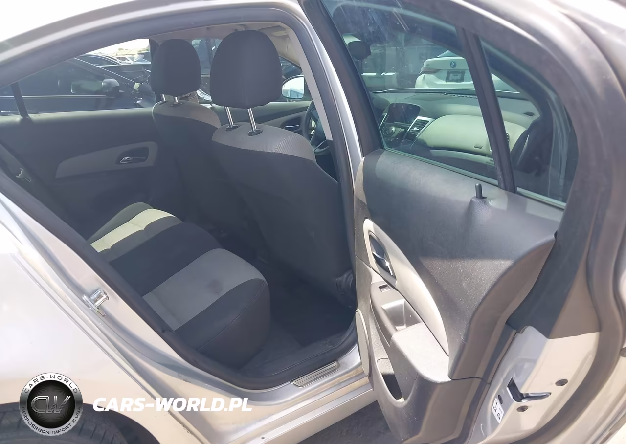 2016 Chevrolet Cruze Limited Ls Auto VIN:1G1PC5SH7G7146590 - 8
