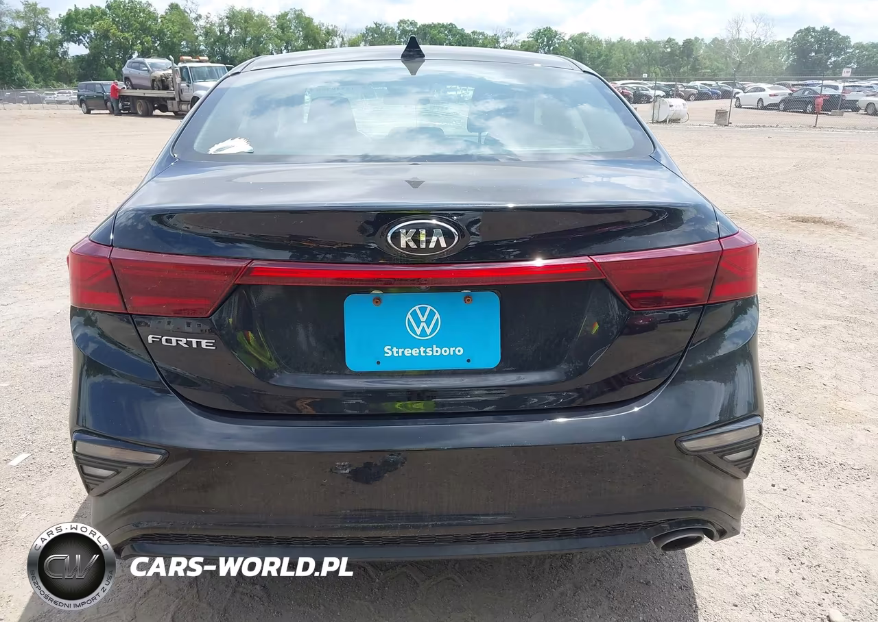 2021 Kia Forte Lxs VIN:3KPF24AD5ME289032 - 17