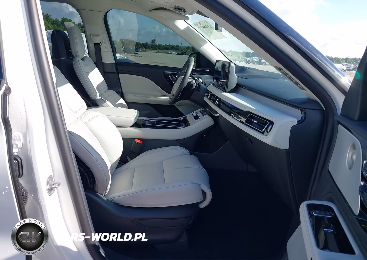 2026 Lincoln Aviator Reserve VIN:5LM5J7XC2TGL12434 - 5