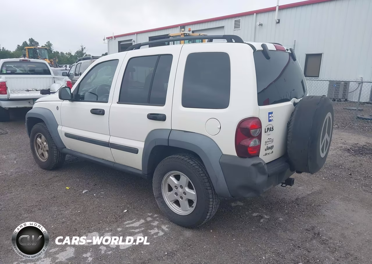 2007 Jeep Liberty Sport VIN:1J4GL48KX7W612968 - 6