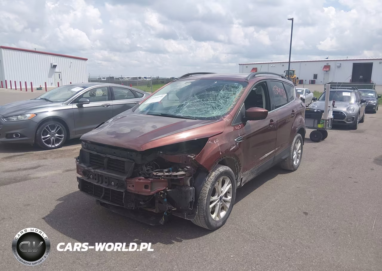 2018 Ford Escape Se VIN:1FMCU9GD2JUC35553 - 2
