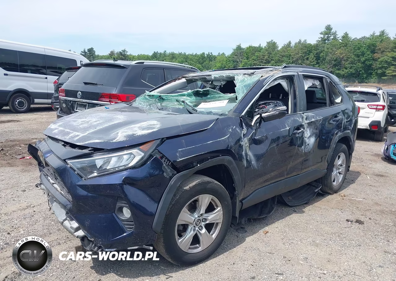 2021 Toyota Rav4 Xle VIN:2T3P1RFV9MW211511 - 2