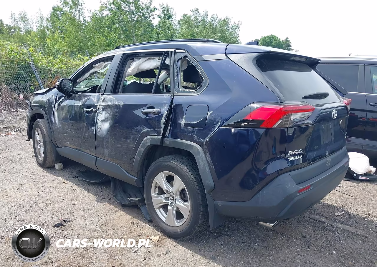 2021 Toyota Rav4 Xle VIN:2T3P1RFV9MW211511 - 3