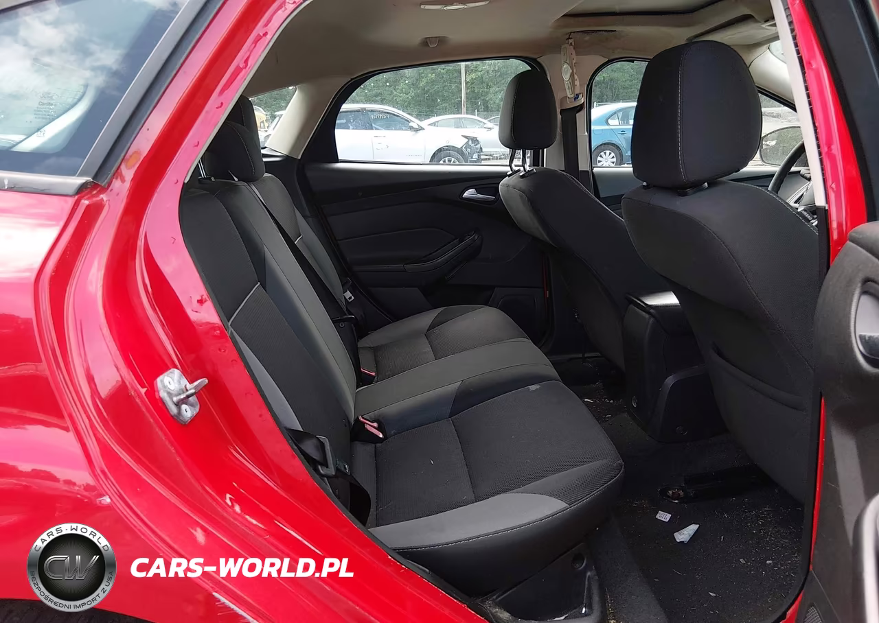 2014 Ford Focus Se VIN:1FADP3K26EL302000 - 8