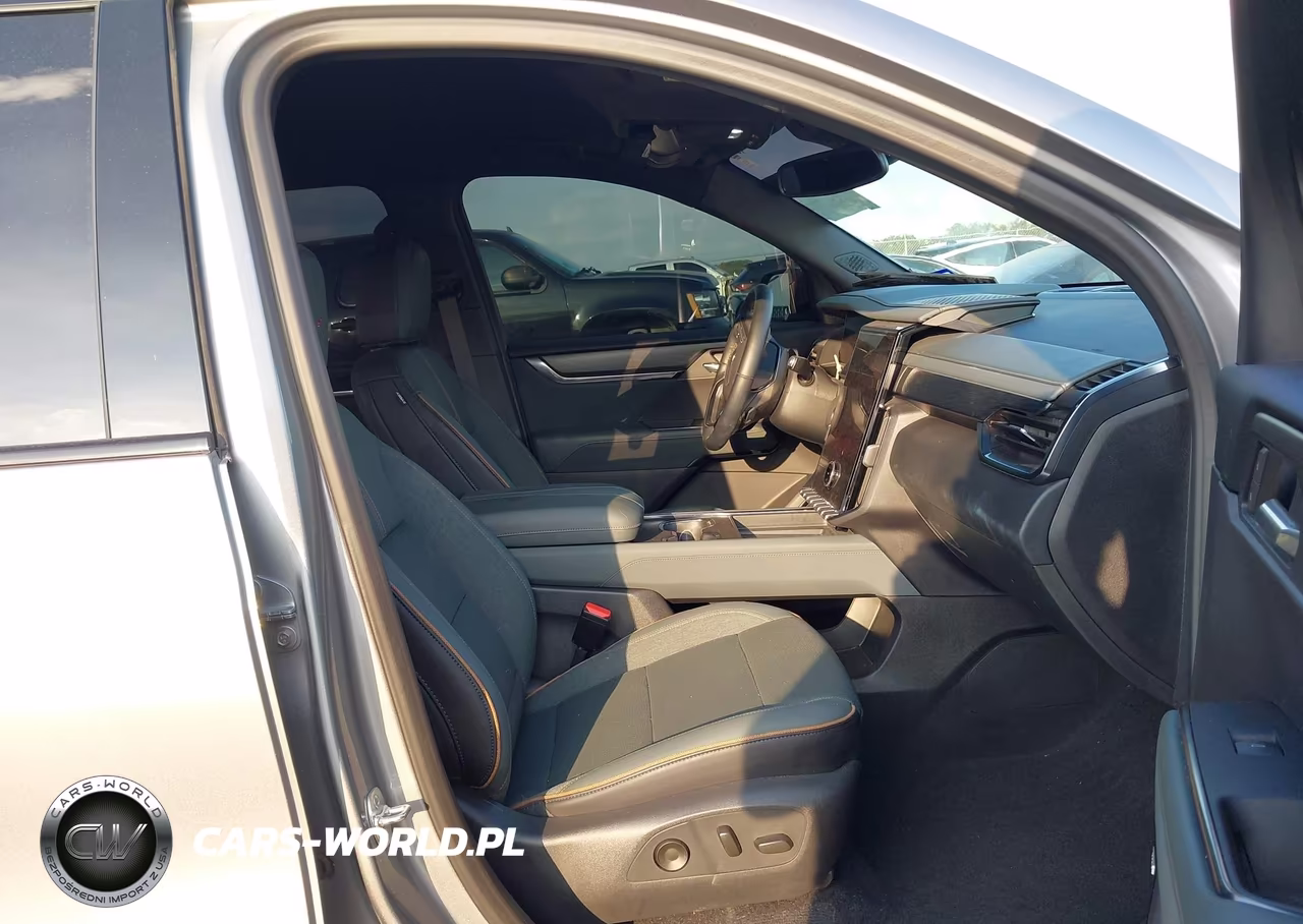 2025 GMC Acadia Awd At4 VIN:1GKENPRS3SJ144194 - 5