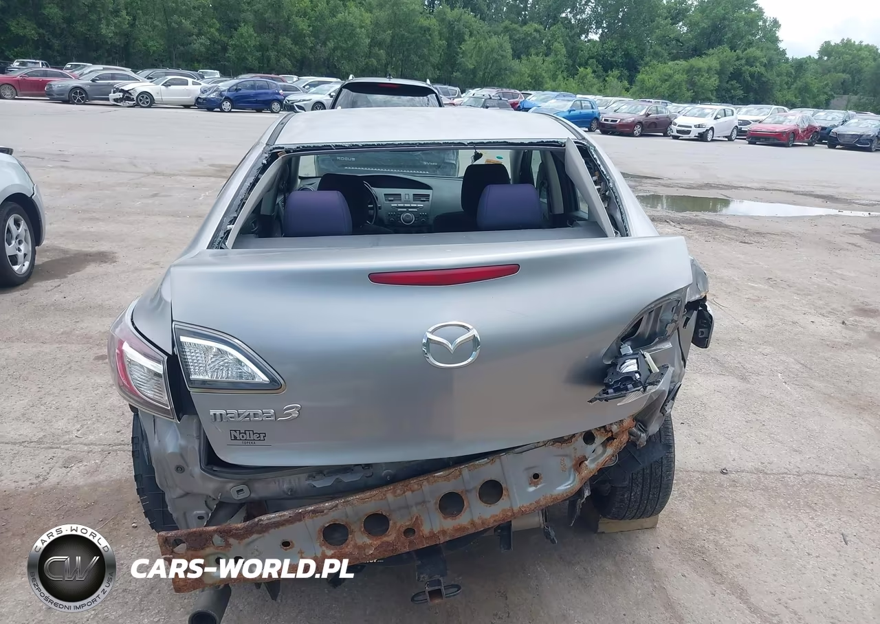 2010 Mazda Mazda3 I Touring VIN:JM1BL1SFXA1214481 - 17