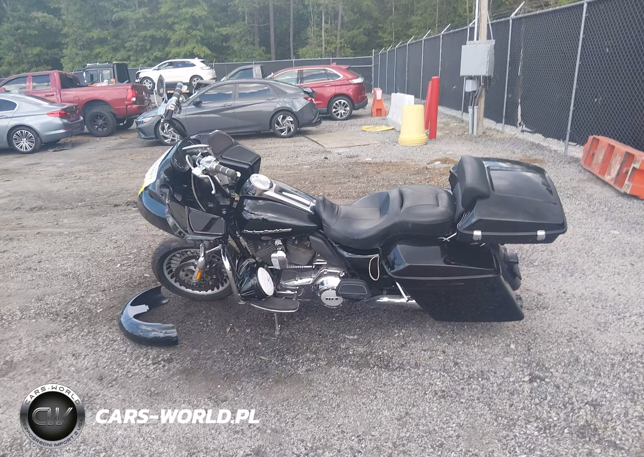 2013 Harley-Davidson Fltru Road Glide Ultra VIN:1HD1KGM12DB651116 - 14