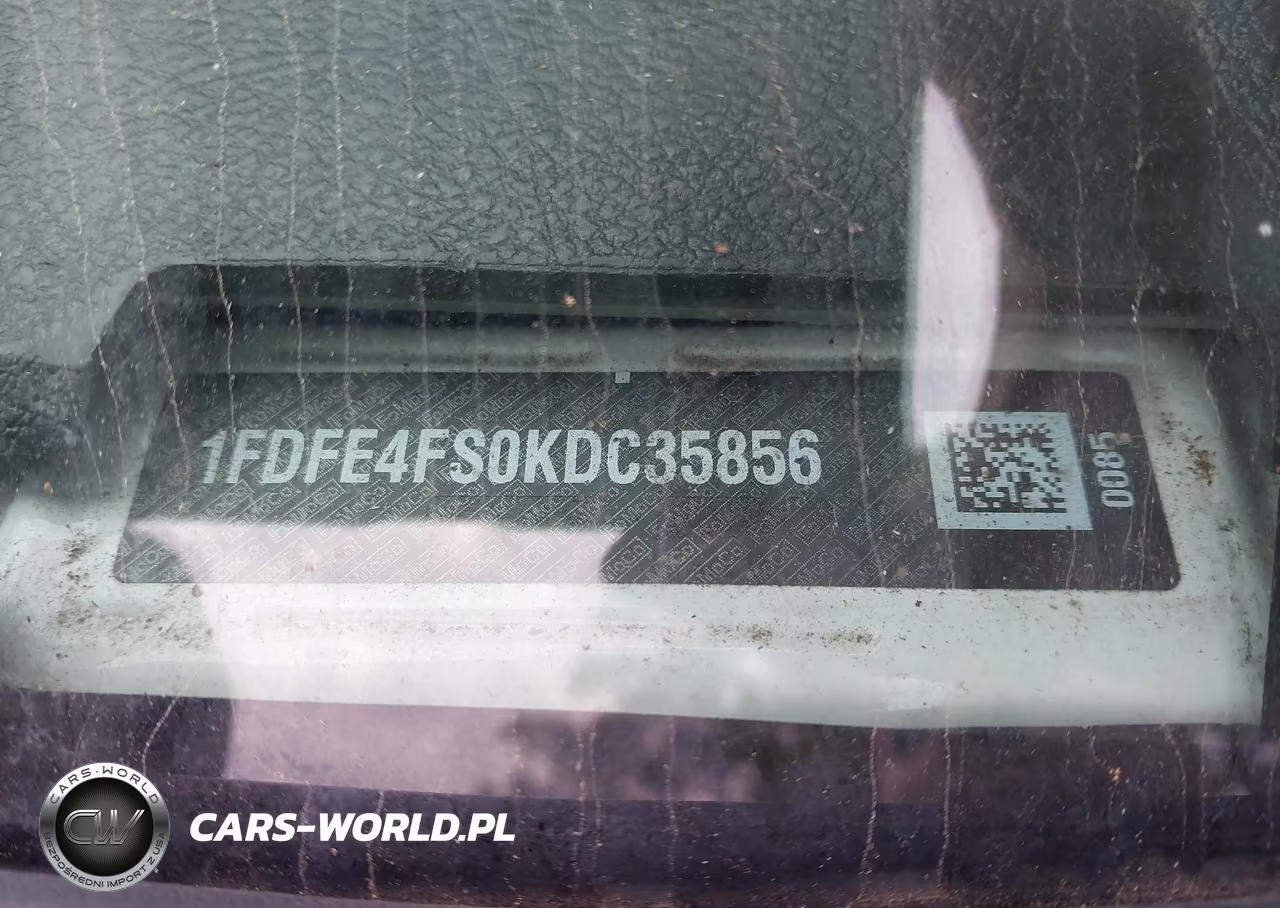 2019 Ford E-450 Cutaway VIN:1FDFE4FS0KDC35856 - 8