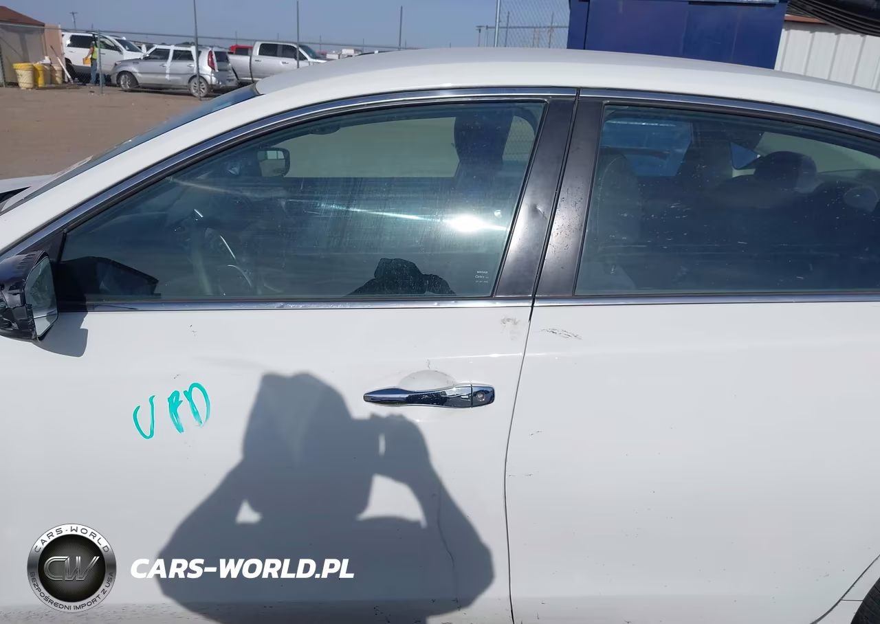 2018 Nissan Altima 2.5 S VIN:1N4AL3AP7JC276139 - 15