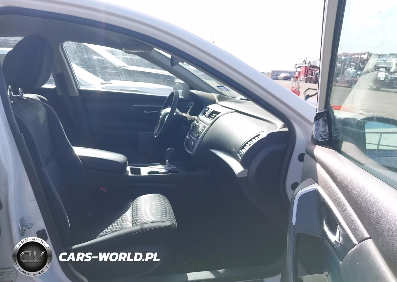 2018 Nissan Altima 2.5 S VIN:1N4AL3AP7JC276139 - 5