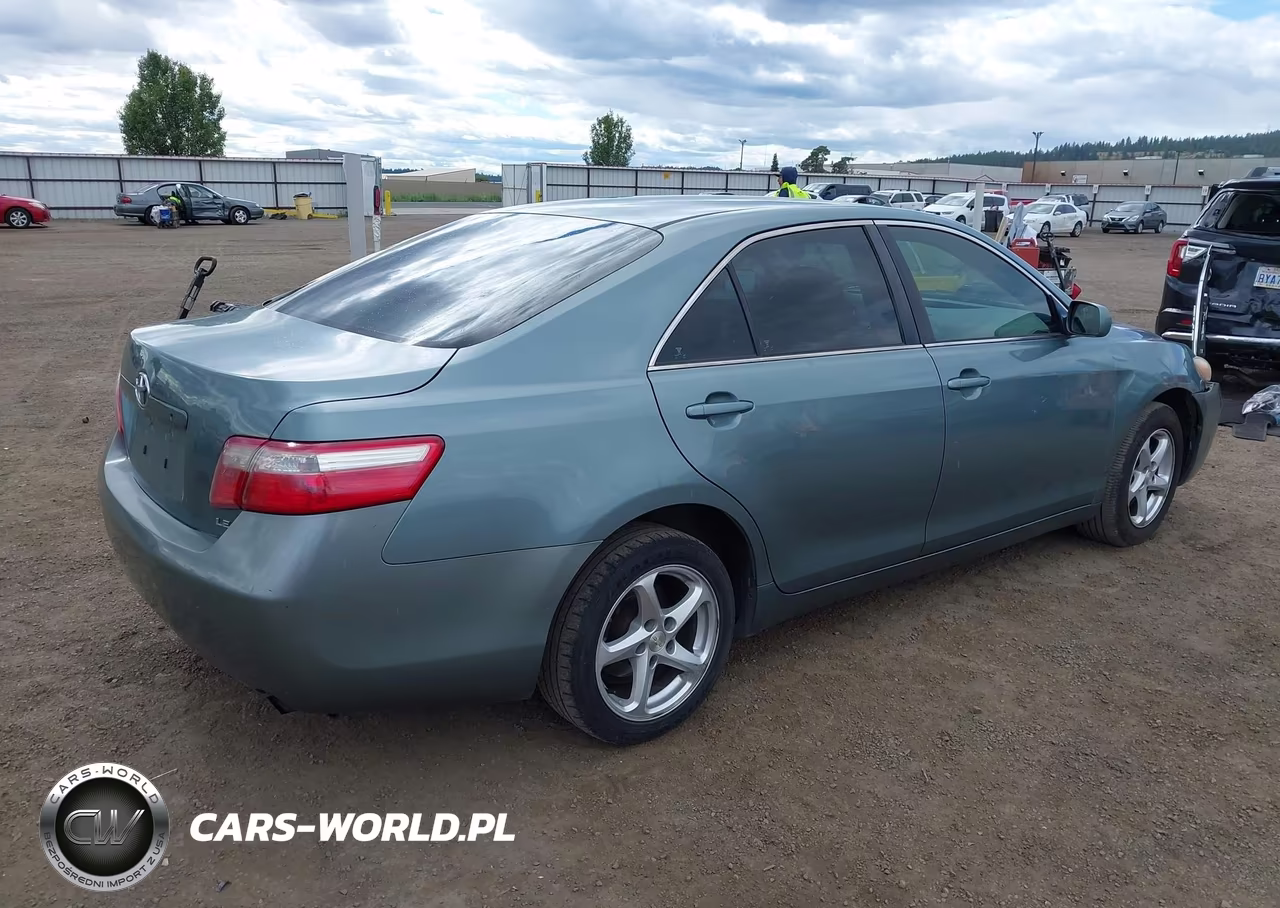 2007 Toyota Camry Le VIN:4T1BE46KX7U681258 - 4