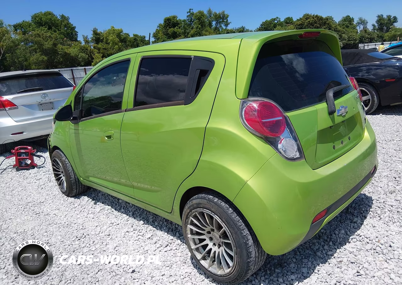 2014 Chevrolet Spark Ls Auto VIN:KL8CB6S93EC568408 - 3