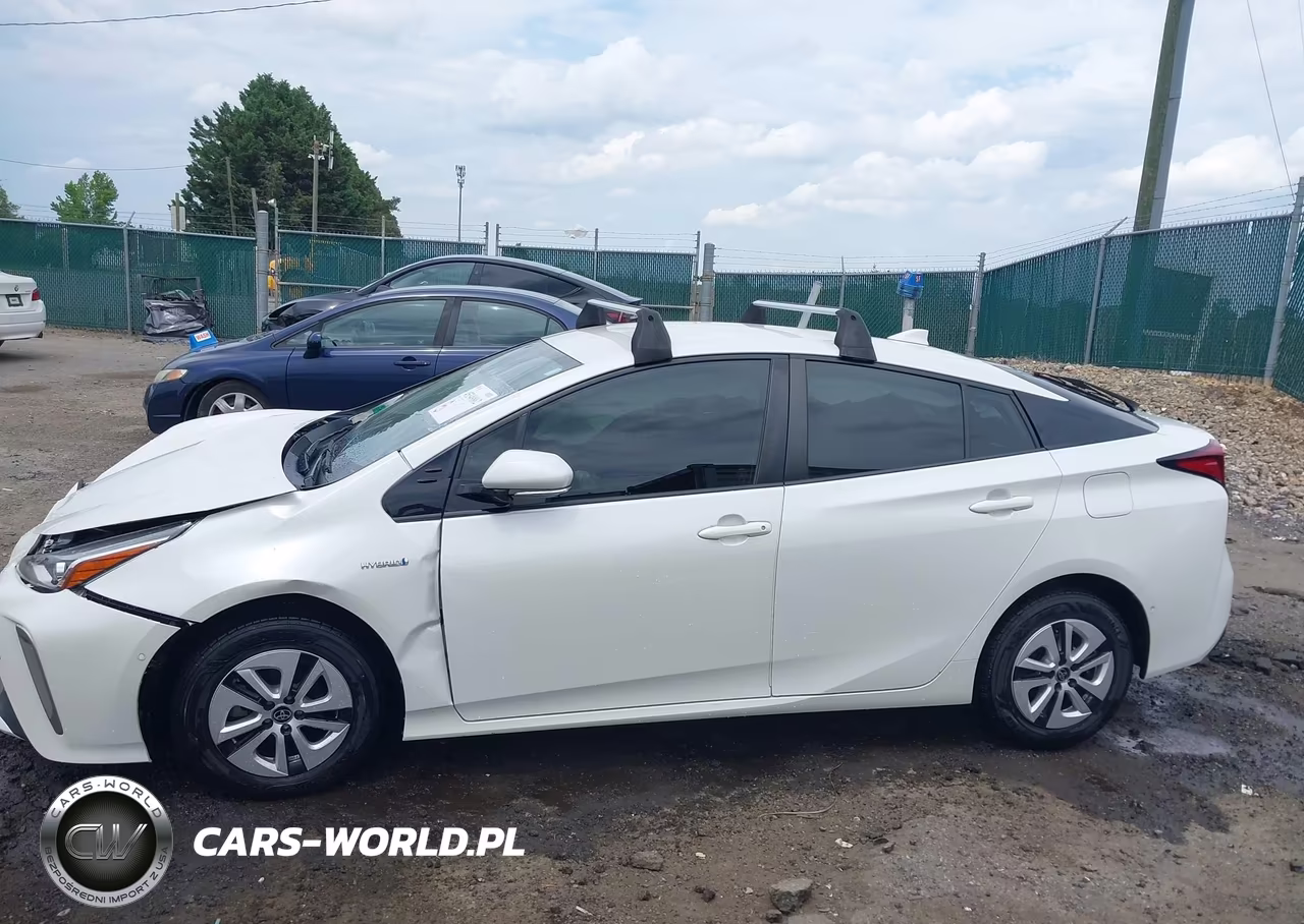 2019 Toyota Prius Xle VIN:JTDL9RFU9K3001750 - 14