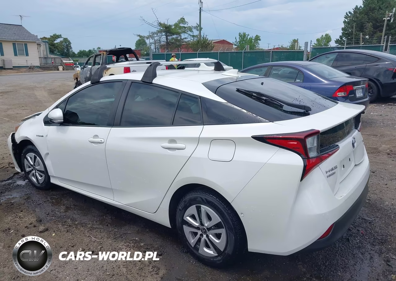 2019 Toyota Prius Xle VIN:JTDL9RFU9K3001750 - 3