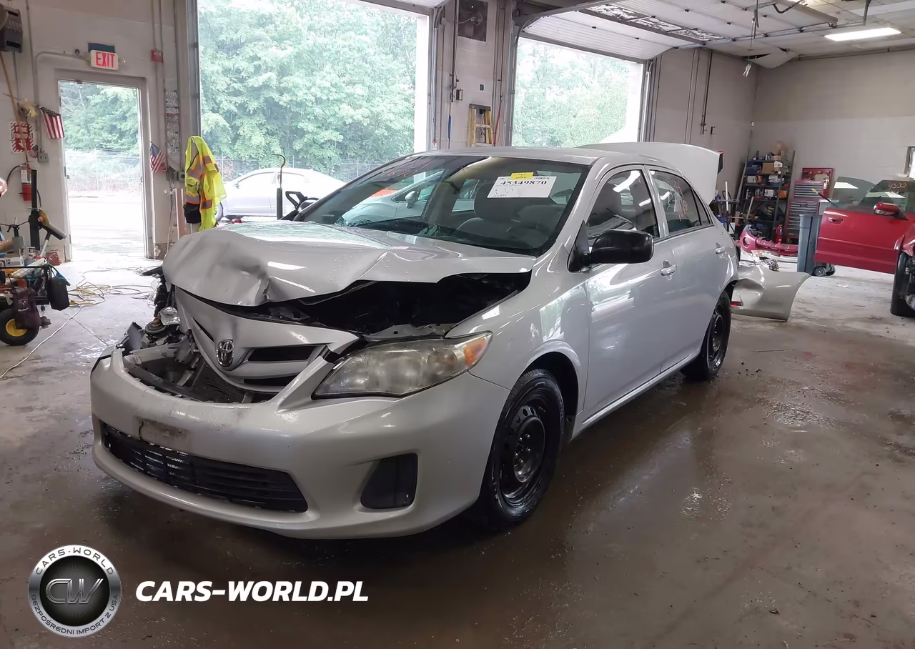 2011 Toyota Corolla VIN:2T1BU4EE7BC743370 - 2