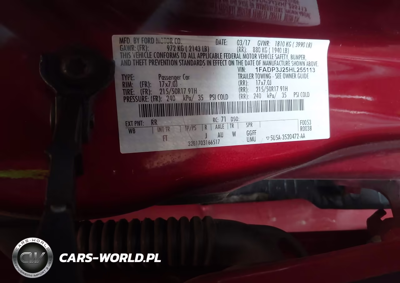 2017 Ford Focus Titanium VIN:1FADP3J25HL255113 - 9